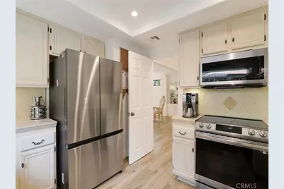 796 N Valley, Westlake Village, CA 91362 - Photo 10