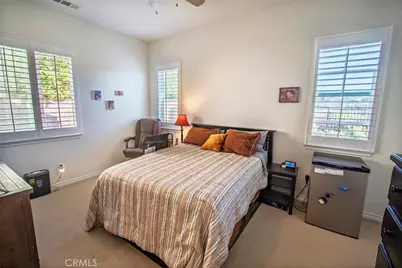 26424 Township, Saugus, CA 91350 - Photo 20