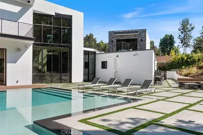 4653 Vanalden Avenue, Tarzana, CA 91356 - Photo 4