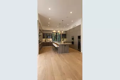 4653 Vanalden Avenue, Tarzana, CA 91356 - Photo 10
