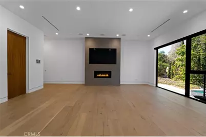 4653 Vanalden Avenue, Tarzana, CA 91356 - Photo 22