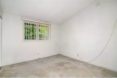 20600 Clarendon, Woodland Hills, CA 91367 - Photo 12