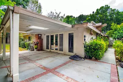 20600 Clarendon, Woodland Hills, CA 91367 - Photo 18