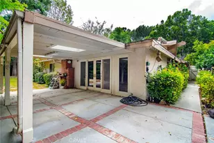 20600 Clarendon, Woodland Hills, CA 91367 - Photo 18