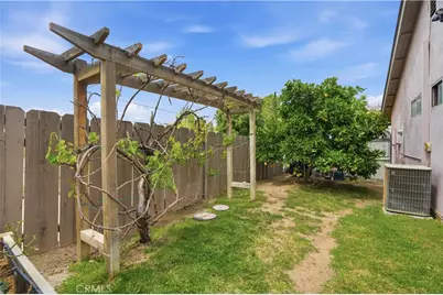 30046 Abelia, Canyon Country, CA 91387 - Photo 26