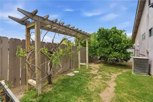 30046 Abelia, Canyon Country, CA 91387 - Photo 26