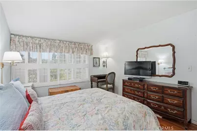 14951 Gilmore, Van Nuys, CA 91411 - Photo 16