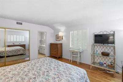 14951 Gilmore, Van Nuys, CA 91411 - Photo 20
