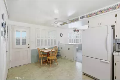 14951 Gilmore, Van Nuys, CA 91411 - Photo 10