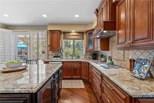 23258 Savory, Valencia, CA 91354 - Photo 20