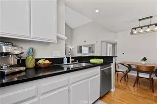 21200 Trumpet, Newhall, CA 91321 - Photo 22