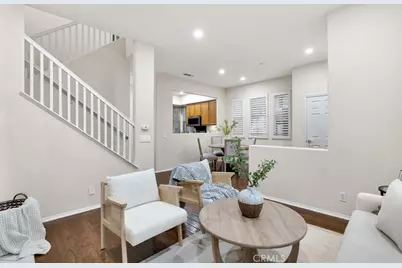 82 Trailing Vine, Irvine, CA 92602 - Photo 8