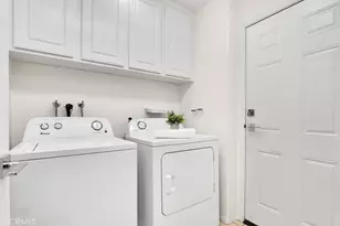 82 Trailing Vine, Irvine, CA 92602 - Photo 18