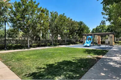 82 Trailing Vine, Irvine, CA 92602 - Photo 32