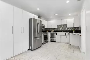 25651 Ramada, Valencia, CA 91355 - Photo 8