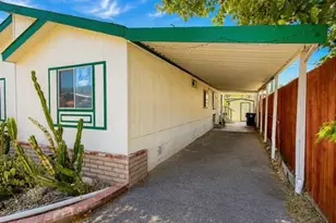 28367 Sand Canyon, Canyon Country, CA 91387 - Photo 4