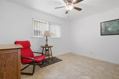 44933 Hanstead Avenue, Lancaster, CA 93535 - Photo 14