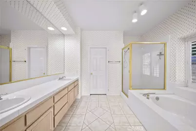 23634 Sunderland Court, Valencia, CA 91354 - Photo 28