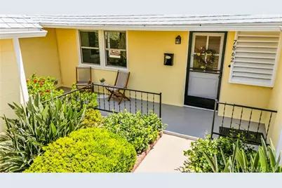 7862 Jellico Avenue, Northridge, CA 91325 - Photo 4