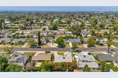 7862 Jellico Avenue, Northridge, CA 91325 - Photo 46