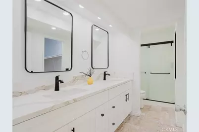9942 Hanna Avenue, Chatsworth, CA 91311 - Photo 36