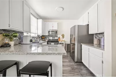 13901 Olive View Lane #42, Sylmar, CA 91342 - Photo 4