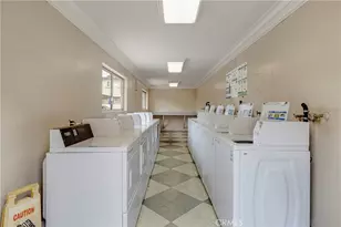20214 Cohasset St, Winnetka, CA 91306 - Photo 12