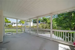 26811 Brookhollow Dr, Valencia, CA 91355 - Photo 22