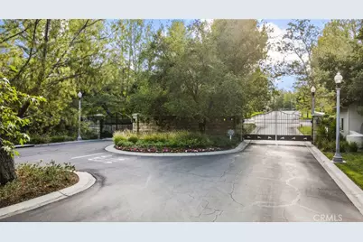 26811 Brookhollow Drive, Valencia, CA 91355 - Photo 34