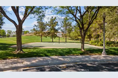 26811 Brookhollow Drive, Valencia, CA 91355 - Photo 32