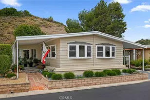 22 Margarita, Camarillo, CA 93012 - Photo 2