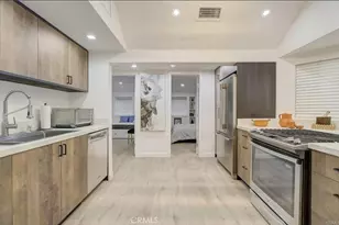 9578 Sunland, Shadow Hills, CA 91040 - Photo 10