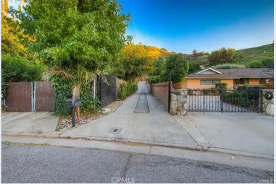 9578 Sunland, Shadow Hills, CA 91040 - Photo 4