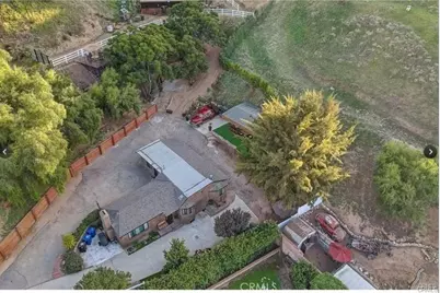9578 Sunland, Shadow Hills, CA 91040 - Photo 30