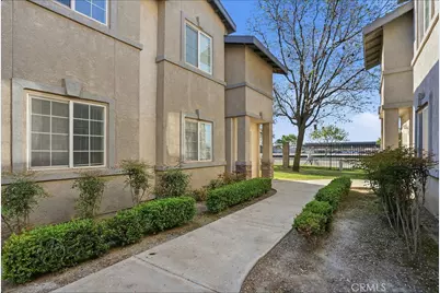 600 Hosking, Bakersfield, CA 93307 - Photo 2