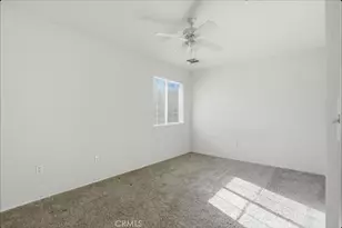600 Hosking, Bakersfield, CA 93307 - Photo 16