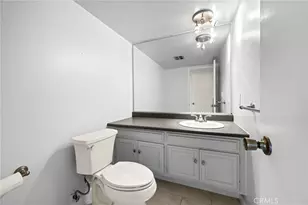 5115 Kester, Sherman Oaks, CA 91403 - Photo 8