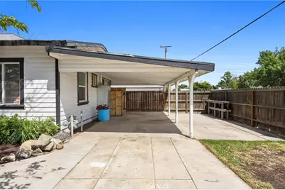 600 Olive, Bakersfield, CA 93304 - Photo 24