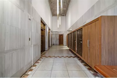 215 W 7th Street #1008, Los Angeles, CA 90014 - Photo 28