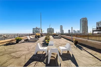 215 W 7th Street #1008, Los Angeles, CA 90014 - Photo 24