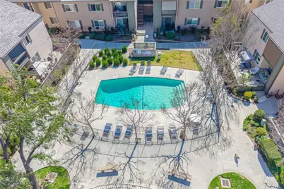 24525 Trevino #U6, Valencia, CA 91355 - Photo 4