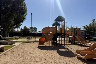 24525 Trevino, Valencia, CA 91355 - Photo 22