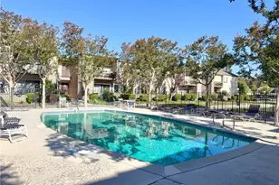 24525 Trevino, Valencia, CA 91355 - Photo 18