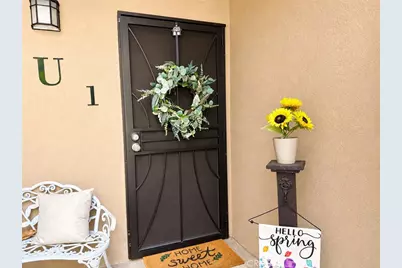 24525 Trevino #U1, Valencia, CA 91355 - Photo 2