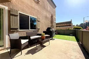 24525 Trevino, Valencia, CA 91355 - Photo 16