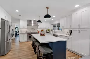 11932 Mallot Pl, Granada Hills, CA 91344 - Photo 16
