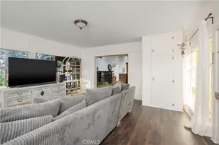 3582 Elm Dr, Calabasas, CA 91302 - Photo 6