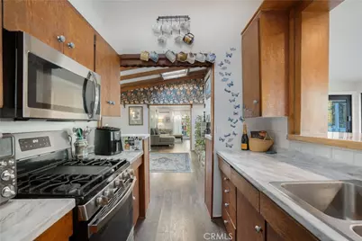 3582 Elm Drive, Calabasas, CA 91302 - Photo 10