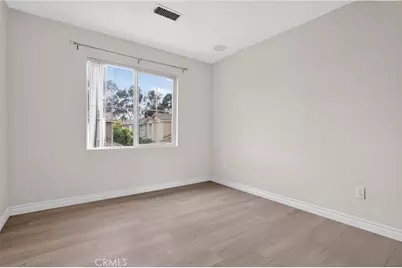 1908 Blazewood Street, Simi Valley, CA 93063 - Photo 32