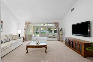 24419 Denise, Newhall, CA 91321 - Photo 6